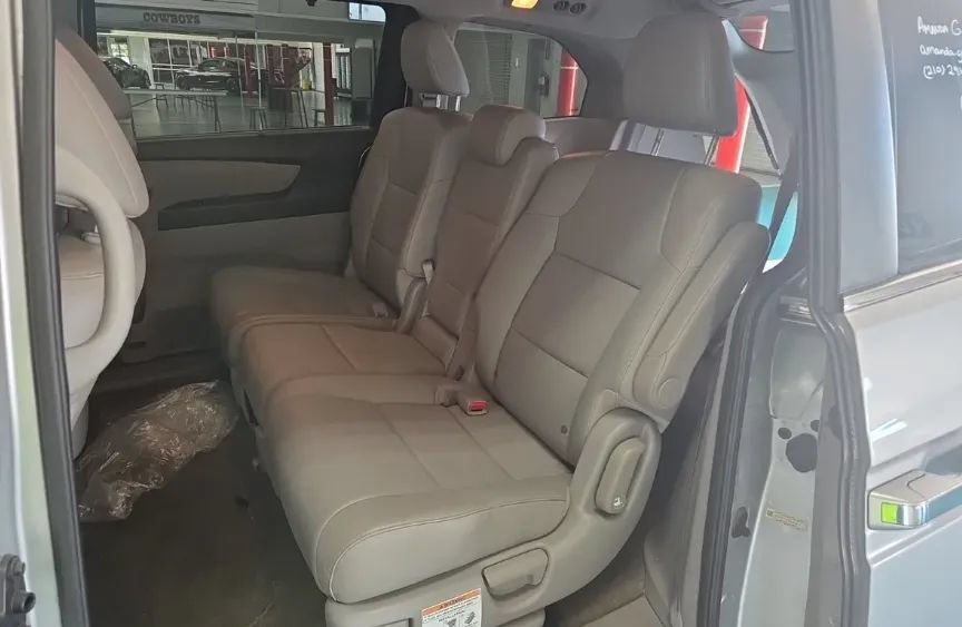Used 2014 Honda Odyssey EX-L image 5