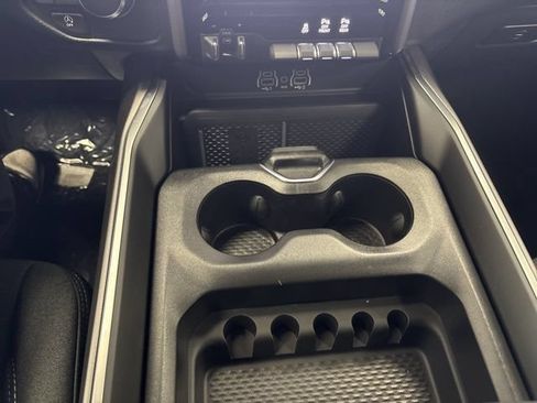 New 2026 RAM 1500 Big Horn AWD/4WD image 31