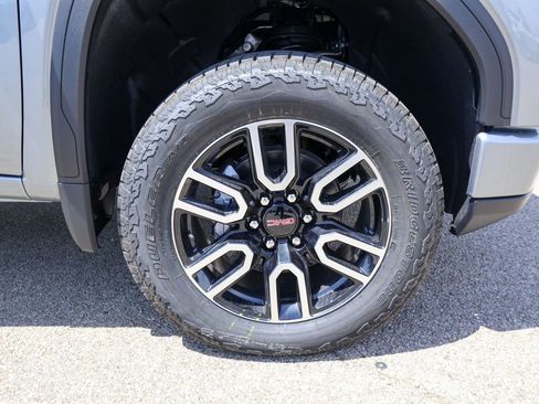 New 2026 GMC Sierra 1500 AT4 image 33