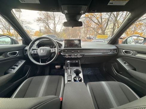 Used 2022 Honda Civic Sport image 17
