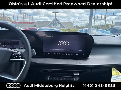 Used 2026 Audi Q3 quattro 2.0T AWD/4WD image 15