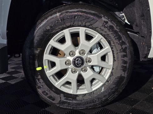 New 2025 Toyota Tacoma SR5 image 10