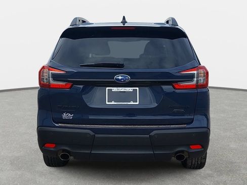 Used 2023 Subaru Ascent Onyx Edition AWD/4WD image 6