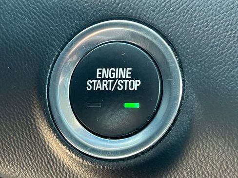 Used 2022 GMC Terrain AT4 w/ Infotainment Package II AWD/4WD image 16