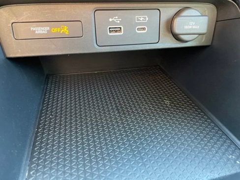 Used 2024 Honda CR-V EX image 16