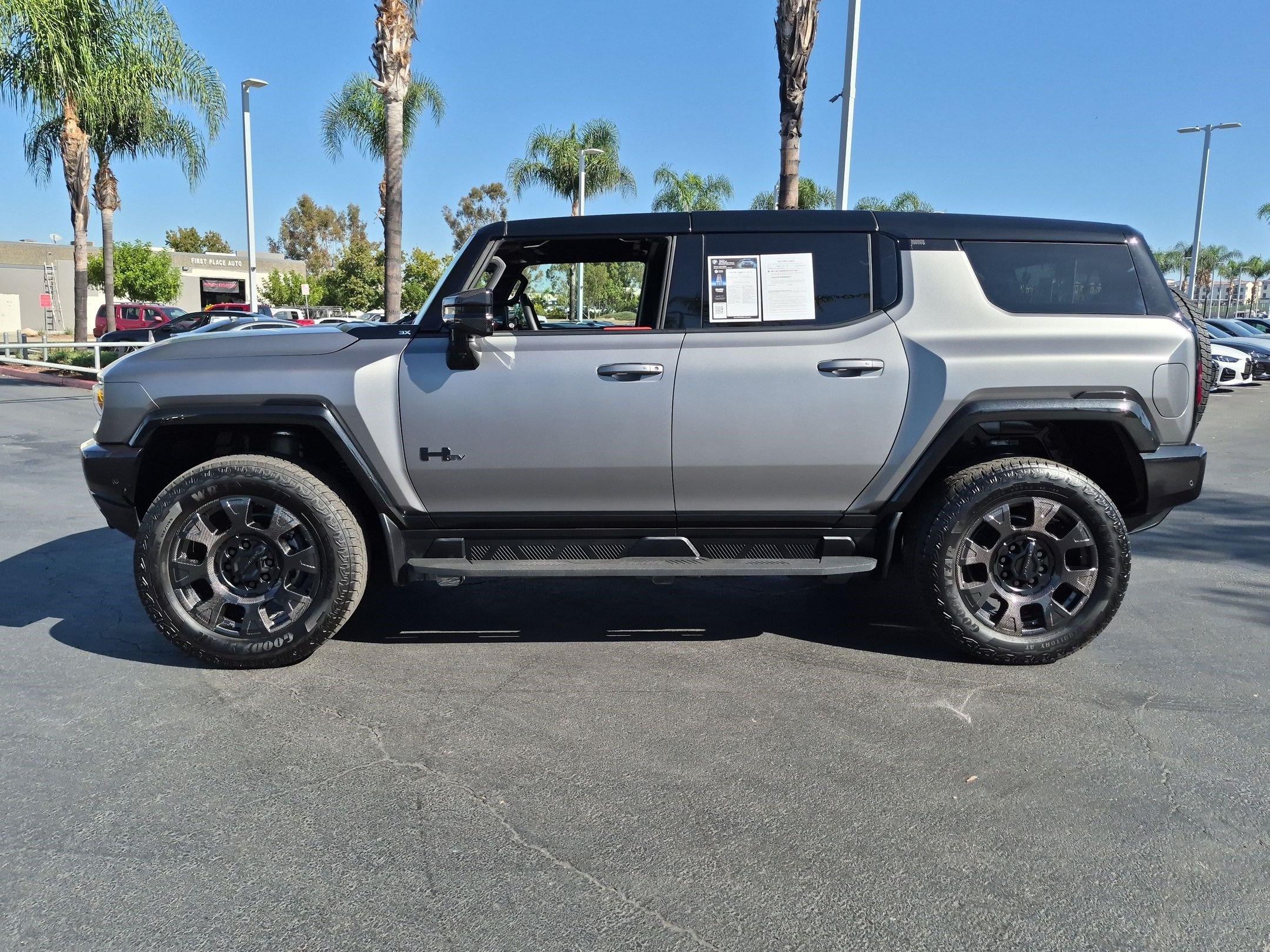 Used 2026 GMC Hummer EV 3X w/ Carbon Fiber Edition Package AWD/4WD image 7