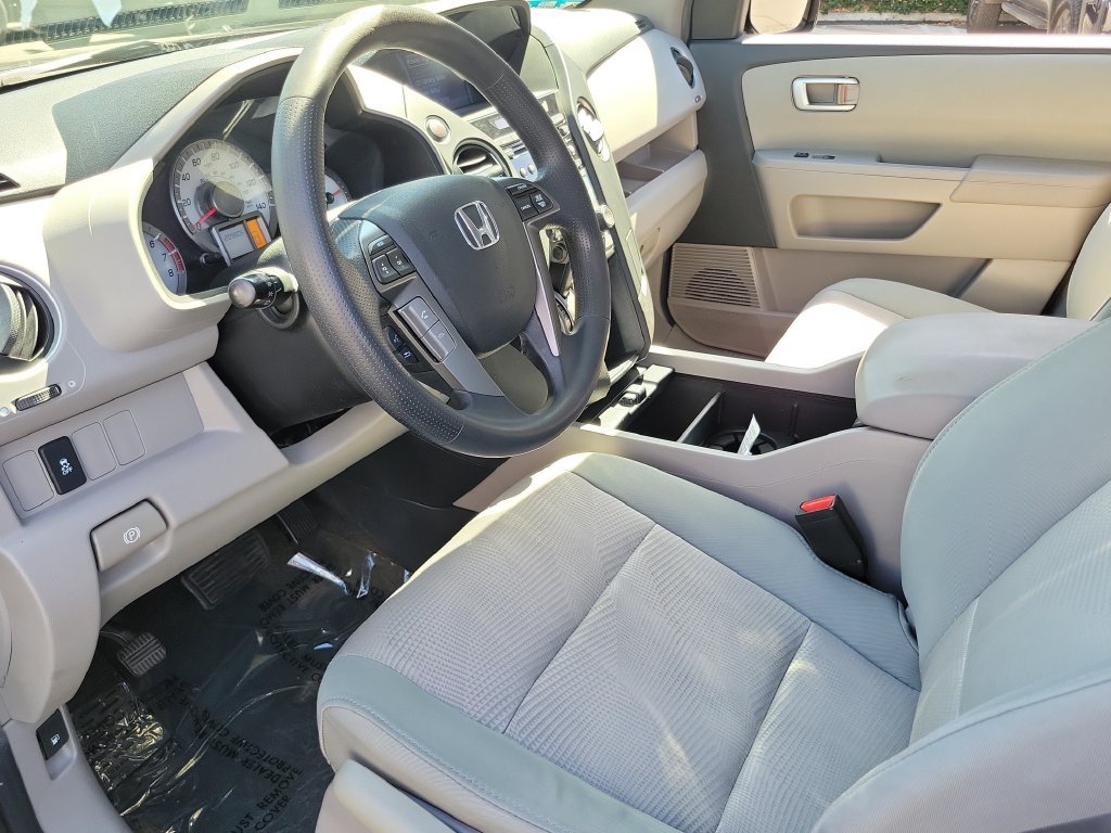 Used 2013 Honda Pilot LX image 19