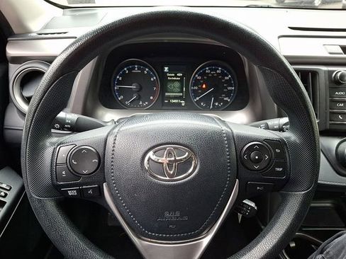 Used 2017 Toyota RAV4 LE w/ Carpet Mat Package image 20