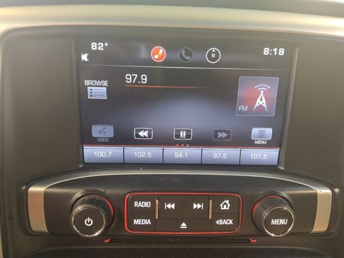 Used 2015 GMC Sierra 1500 SLE w/ SLE Value Package RWD image 25