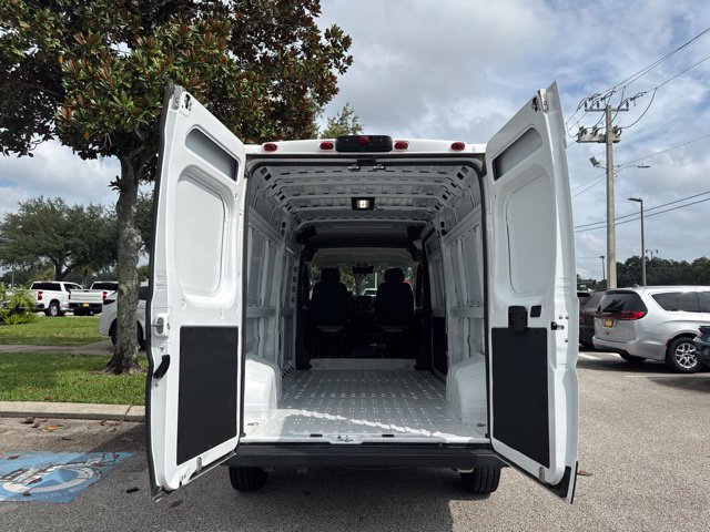 Used 2026 RAM ProMaster 2500 w/ Convenience Group FWD image 16