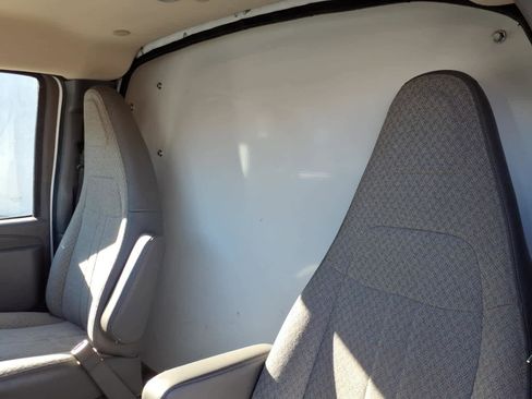 Used 2021 Chevrolet Express 3500 w/ Power Convenience Package image 20