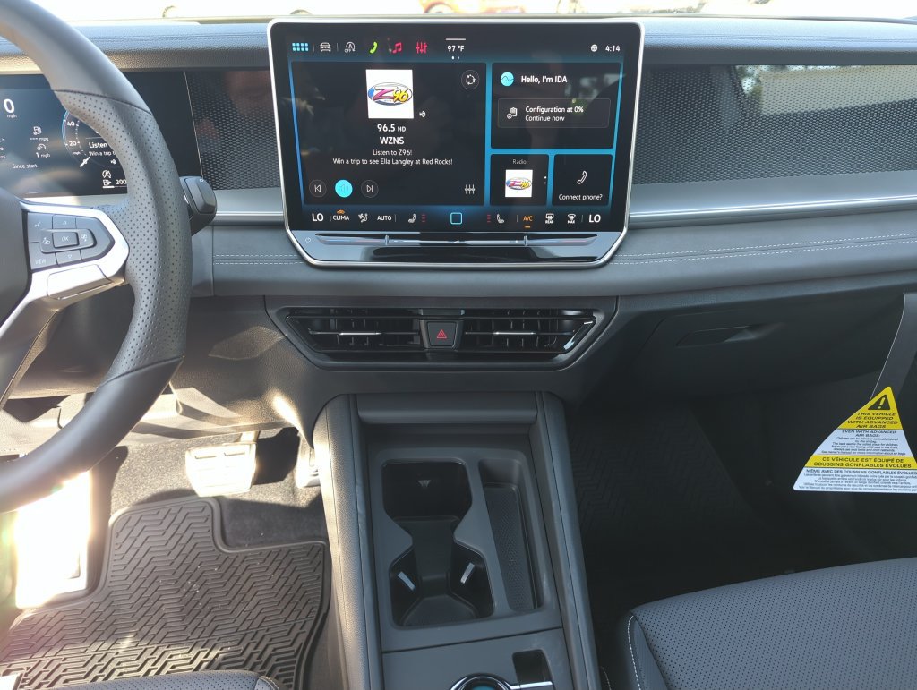 New 2026 Volkswagen Tiguan SE R-Line FWD image 25