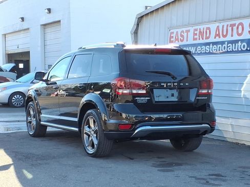 Used 2016 Dodge Journey Crossroad image 3