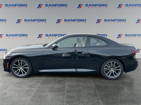 Used 2023 BMW 230i Coupe w/ Convenience Package image 2