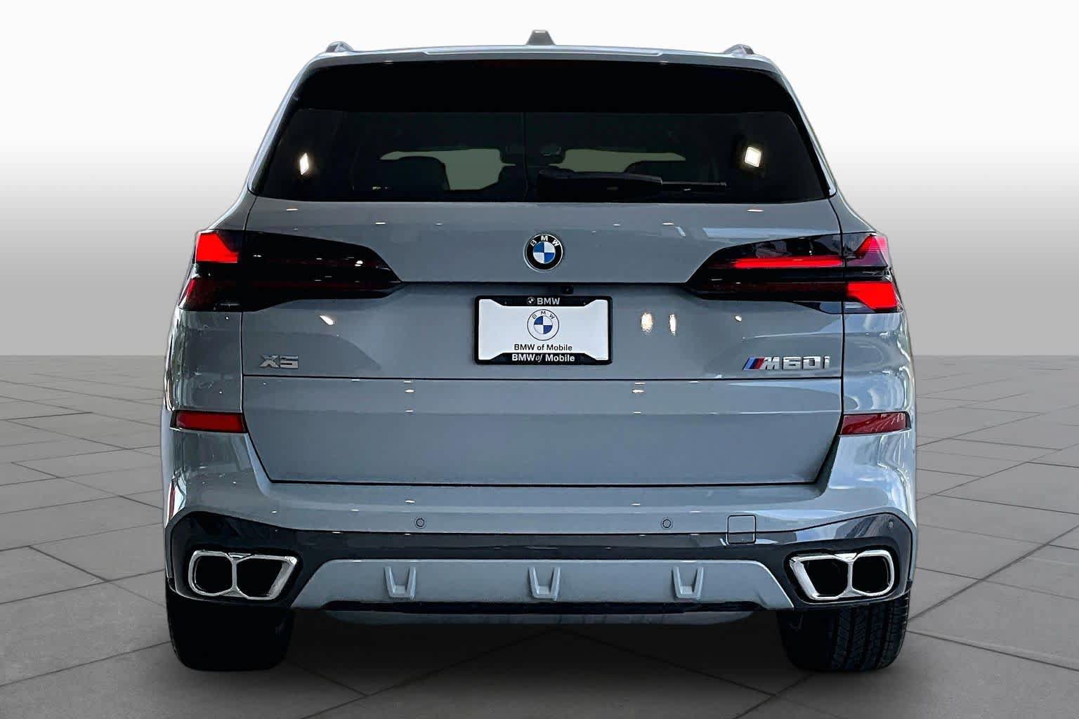 Used 2026 BMW X5 M60i AWD/4WD image 4