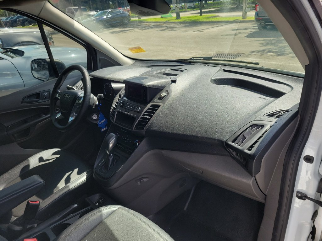 Used 2019 Ford Transit Connect XL FWD image 4