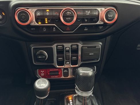 Used 2021 Jeep Gladiator Mojave image 20