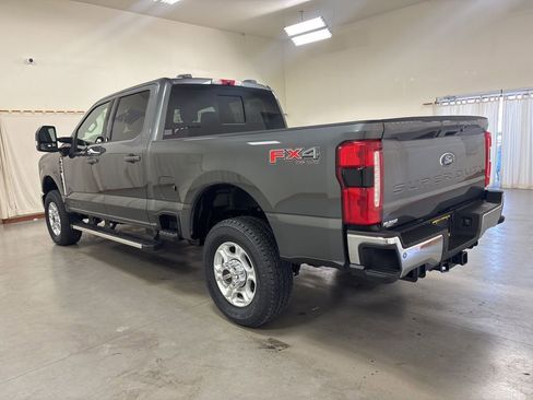 New 2026 Ford F350 XLT w/ XLT Premium Package AWD/4WD image 6