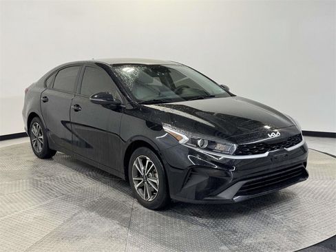 Used 2023 Kia Forte LXS w/ LXS Technology Package image 1