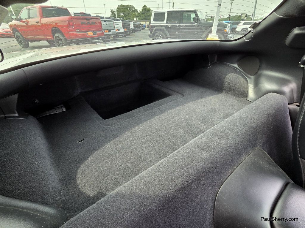 Used 2004 Chevrolet Corvette Z06 w/ Memory Package RWD image 48