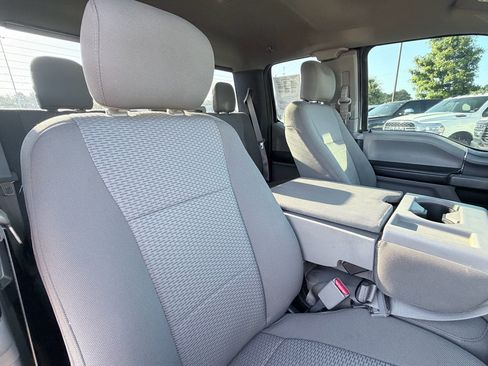 Used 2017 Ford F150 XLT w/ Equipment Group 302A Luxury RWD image 26