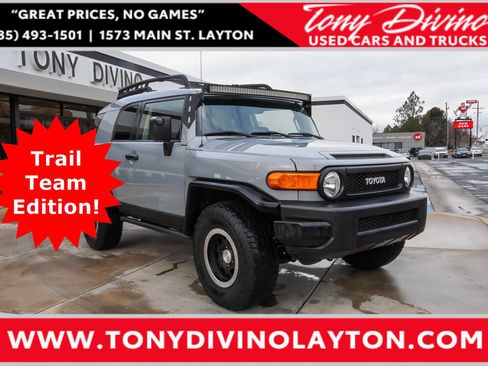 Used 2013 Toyota FJ Cruiser 4WD w/ Trail Teams Special Edition image 1