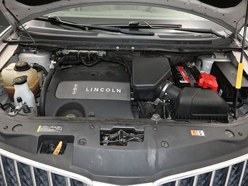 Used 2015 Lincoln MKX FWD w/ Equipment Group 101A image 10