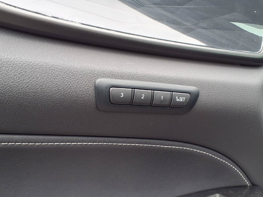 Used 2025 Lexus NX 250 FWD w/ Cold Area Package image 29