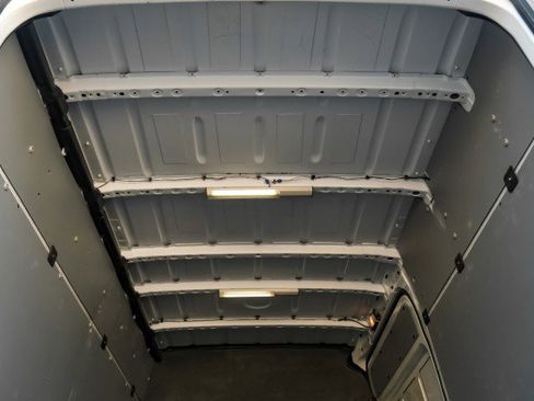 Used 2013 Mercedes-Benz Sprinter 3500 image 35