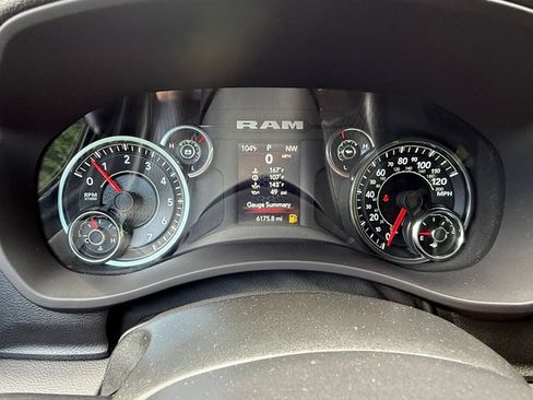 Used 2024 RAM 3500 Tradesman AWD/4WD image 18