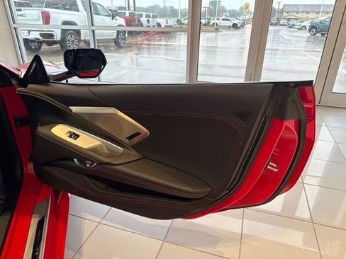 Used 2024 Chevrolet Corvette Stingray Premium Cpe w/ Z51 Performance Package RWD image 26