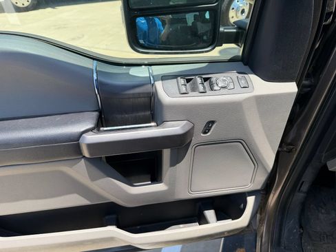 Used 2020 Ford F350 XLT w/ XLT Premium Package AWD/4WD image 8