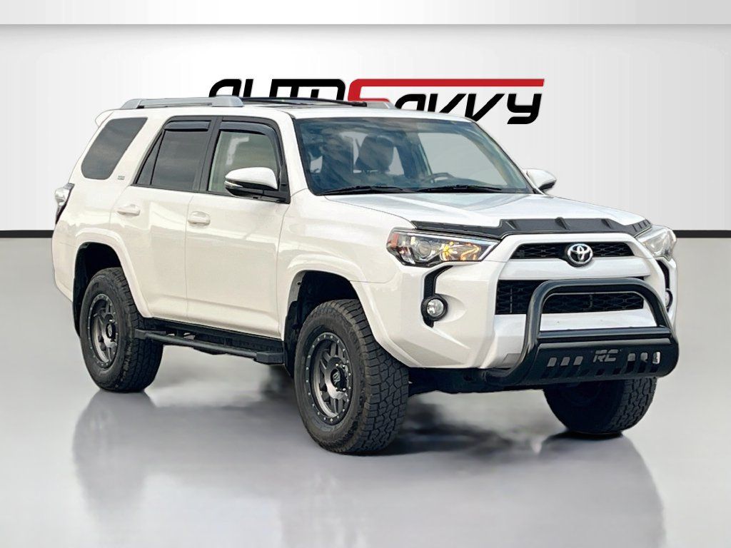 Used 2018 Toyota 4Runner SR5 Premium AWD/4WD image 1
