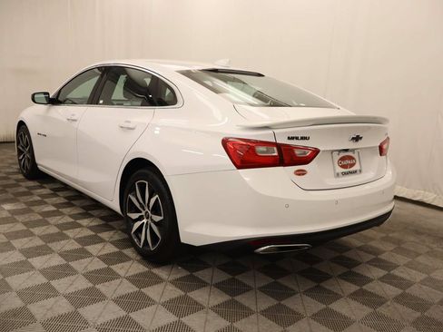 Used 2025 Chevrolet Malibu RS FWD image 3