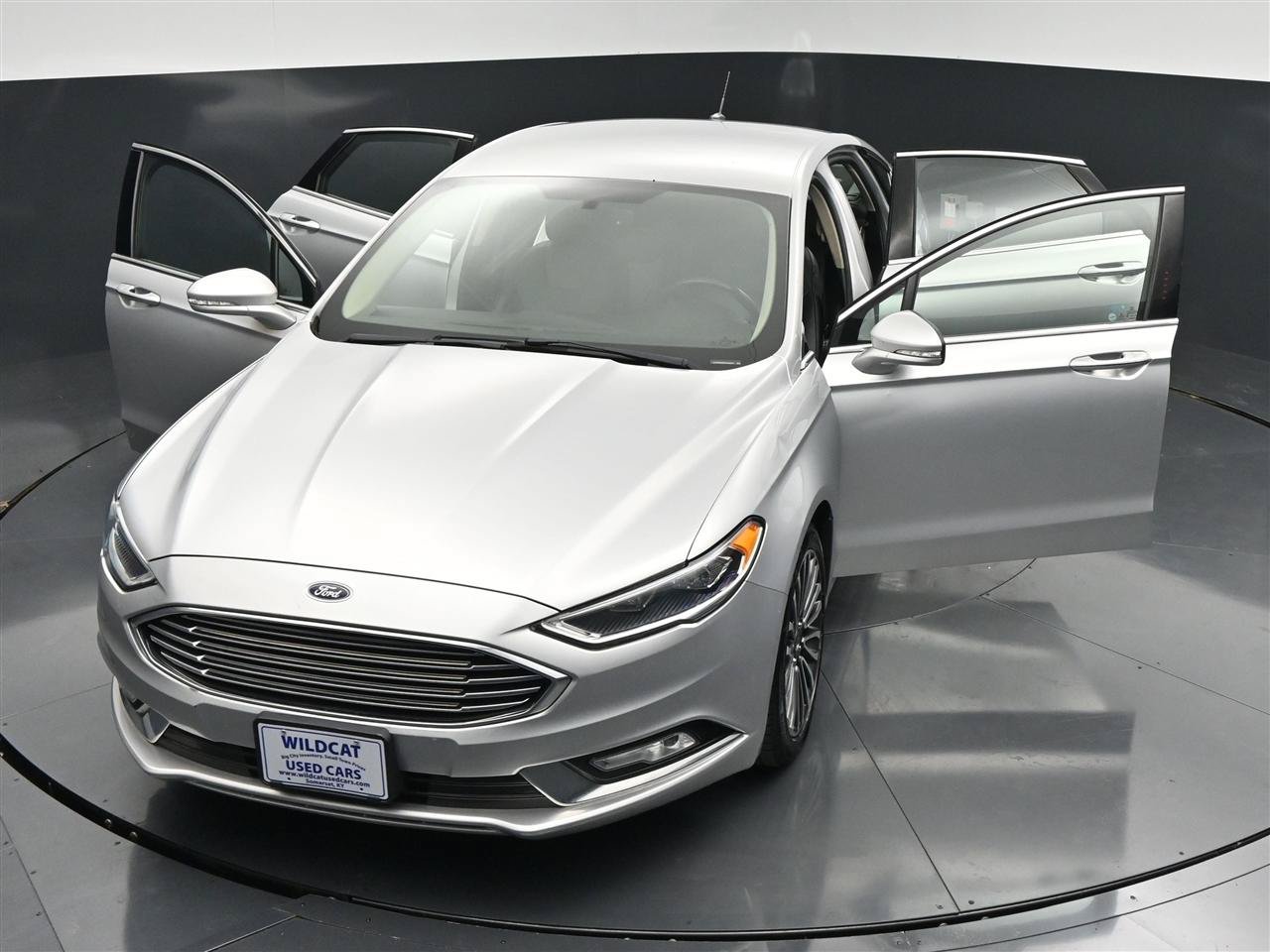 Used 2018 Ford Fusion Titanium AWD/4WD image 28