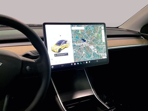 Used 2021 Tesla Model Y Long Range AWD/4WD image 6