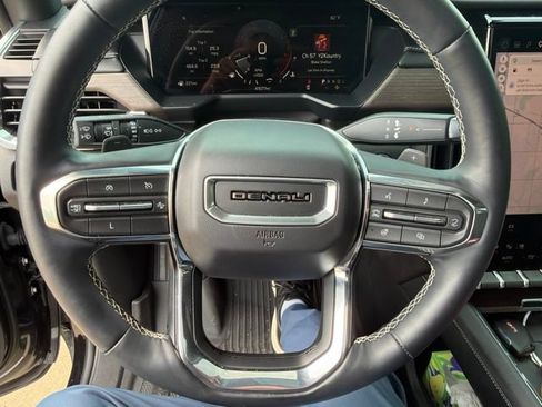 Used 2024 GMC Acadia Denali w/ LPO, Floor Liner Package FWD image 16