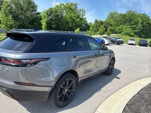 Used 2021 Land Rover Range Rover Velar S AWD/4WD image 4