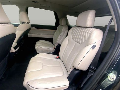 Used 2024 Hyundai Palisade Limited FWD image 36