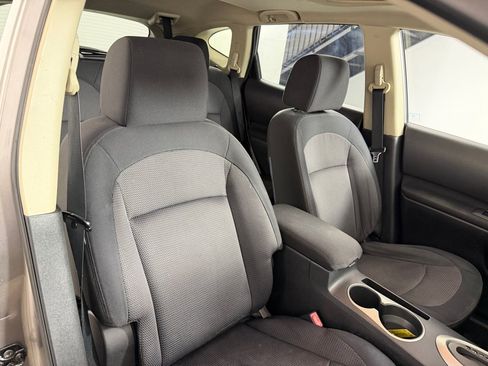 Used 2011 Nissan Rogue SV w/ Premium Pkg AWD/4WD image 26