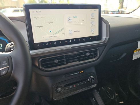 New 2025 Ford Bronco Sport Outer Banks w/ Sasquatch Outer Banks Package image 11