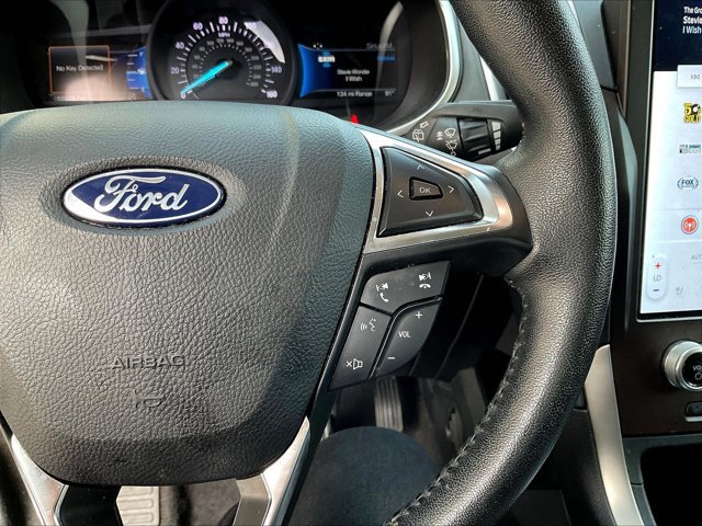 Used 2021 Ford Edge SEL w/ Convenience Package AWD/4WD image 18