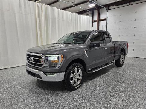 Used 2022 Ford F150 XLT w/ Equipment Group 302A High AWD/4WD image 4