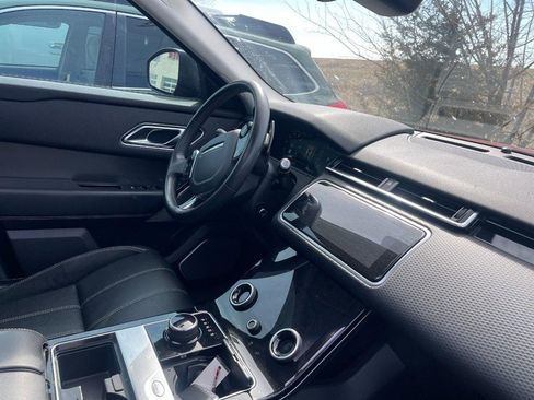 Used 2018 Land Rover Range Rover Velar S AWD/4WD image 2