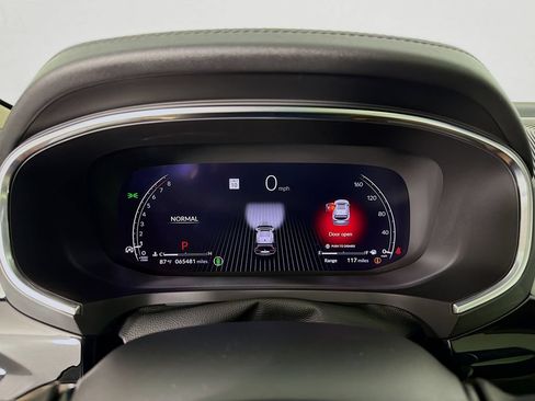 Used 2022 Acura MDX FWD w/ Technology Package image 18