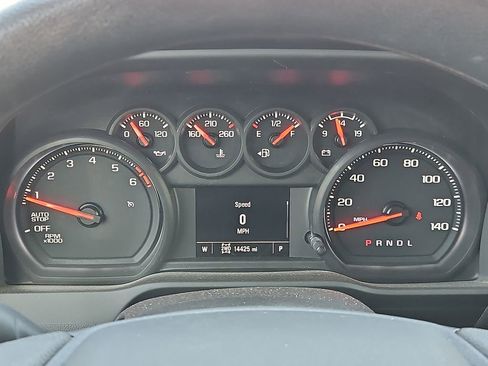 Used 2025 Chevrolet Silverado 1500 Custom Trail Boss w/ Turbomax Blackout Package AWD/4WD image 18