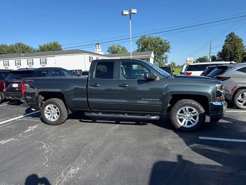Used 2018 Chevrolet Silverado 1500 LT w/ All Star Edition AWD/4WD image 7