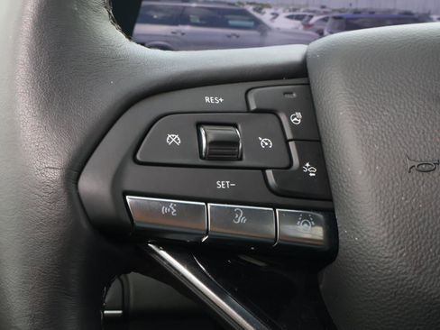 Certified 2024 Cadillac Escalade Sport w/ LPO, ONYX Package AWD/4WD image 32