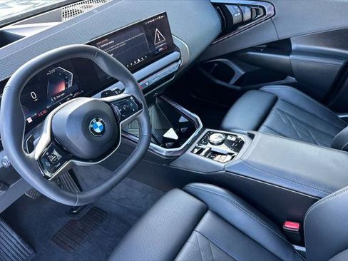 Used 2025 BMW X3 xDrive30i w/ Premium Package image 9