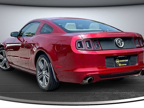 Used 2014 Ford Mustang Premium w/ V6 Performance Package RWD image 4